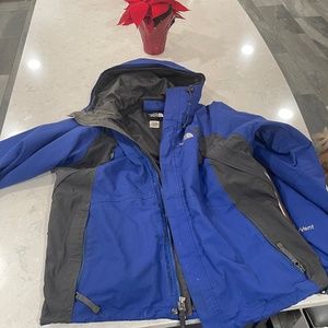 Men’s Medium North Face jacket